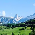 Arenas De Cabrales- Hotel