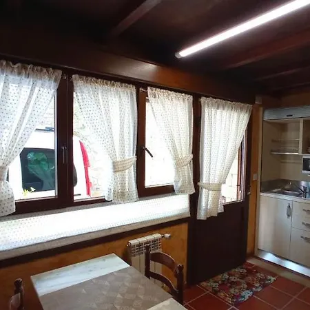 Arenas De Cabrales- 2*