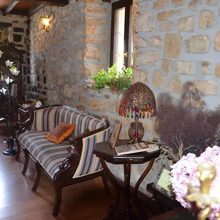 Arenas De Cabrales- Arenas De Cabrales