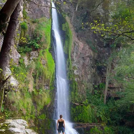 Arenas De Cabrales- Отель 2*