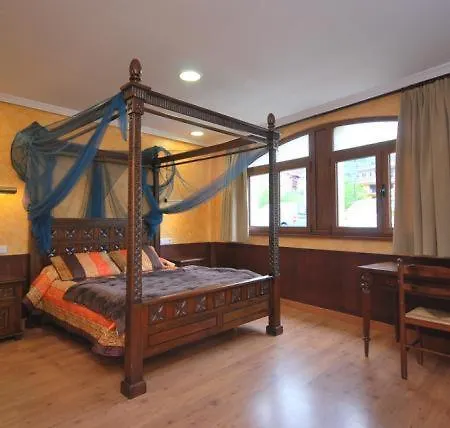 Arenas De Cabrales- 2*